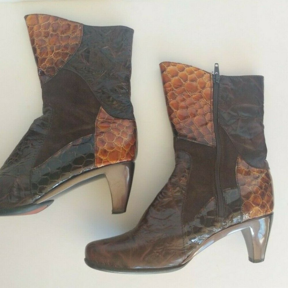 Helle Laine Womens Heels Brown Croc Patch Suede Leather Boots US 8.5-9 M EUR 39 - Picture 10 of 11